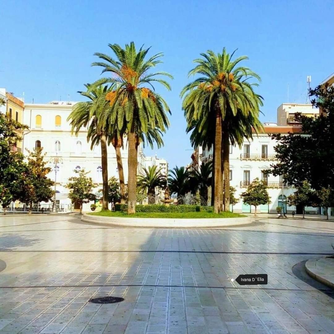 Sweet Home Tra I Due Mari Taranto Exterior photo